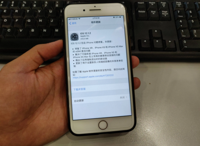 手机屏幕老化了还能用多久