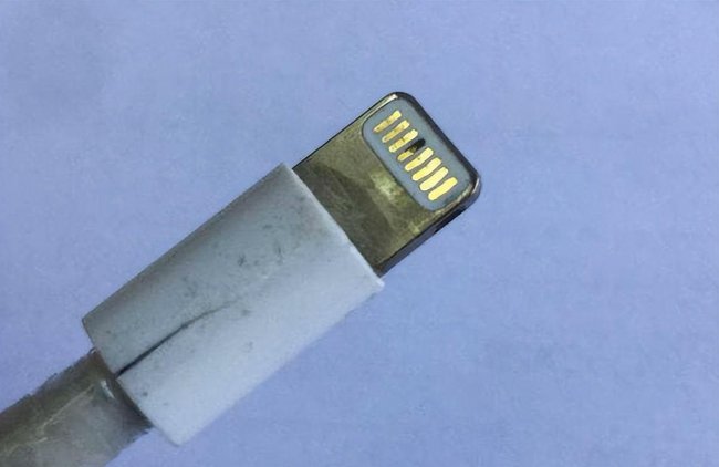 充不进去电苹果手机怎么解决