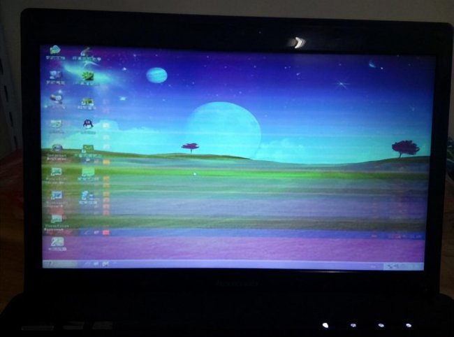 win10电脑屏幕感觉有点朦胧怎么回事