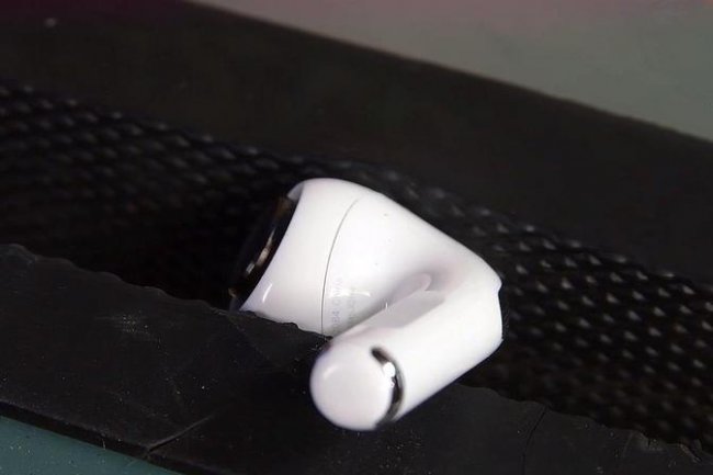 苹果蓝牙耳机滋滋声怎么消除