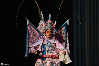 周瑜是个怎样的人 在三国中被丑化的周瑜真实是怎样的