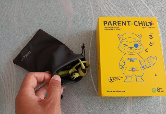 dacom蓝牙耳机怎么连接手机
