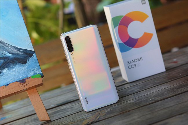 小米cc9e分辨率很低吗