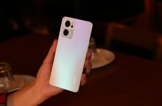 opporeno7手机怎么样