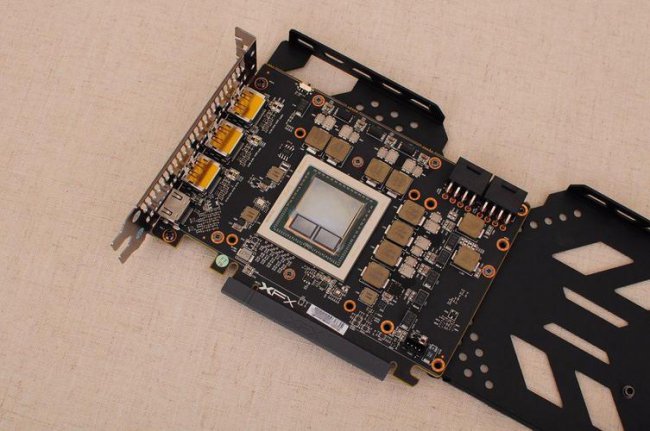 vega7核显相当于什么显卡