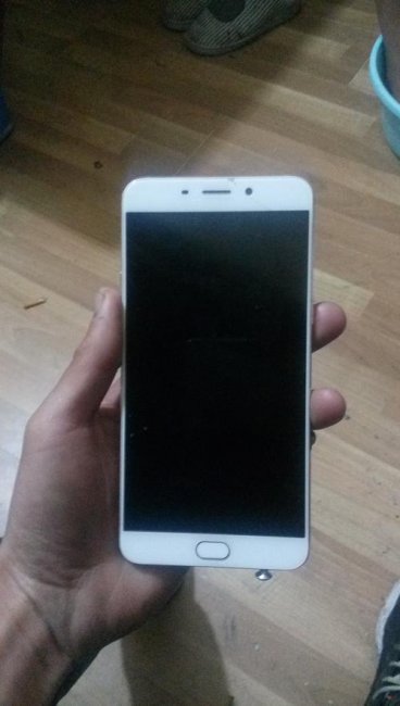 oppo手机屏幕坏了怎么把数据导出来