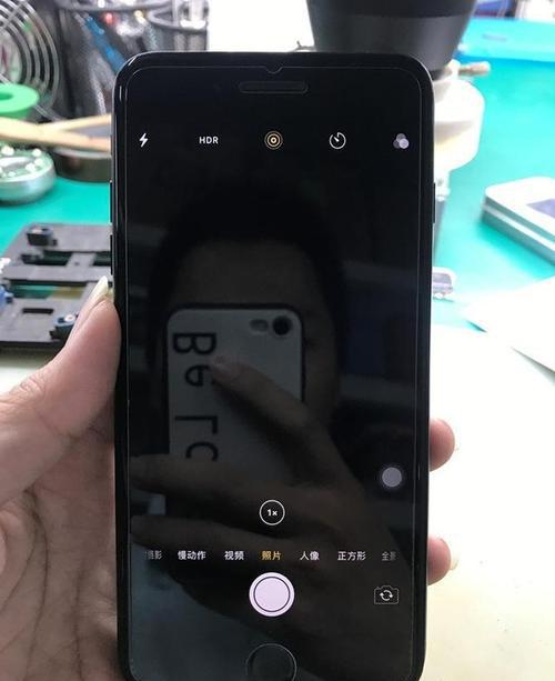 苹果手机后置摄像头黑屏拍不了照怎么办