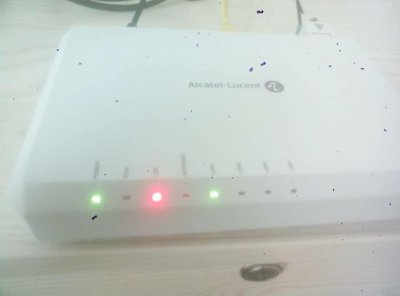 wifi路由器灯变红了怎么办啊