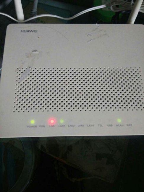 wifi路由器灯变红了怎么办啊
