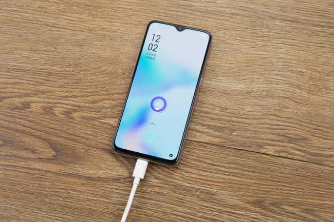 苹果手机可以用oppo闪充吗