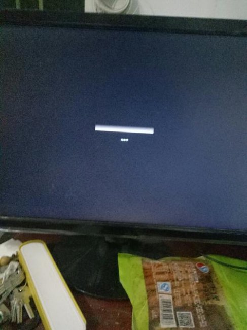 显示器开机无信号黑屏重启才显示
