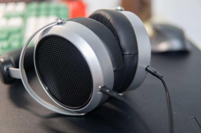 年轻人为什么不能碰hifi耳机