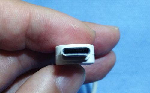 苹果可以用安卓的充电头吗