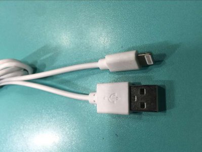 苹果可以用安卓的充电头吗