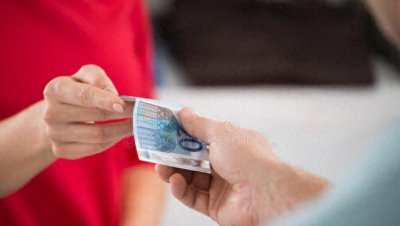 抖音开店铺需要什么条件 入驻抖音小店的要求及费用