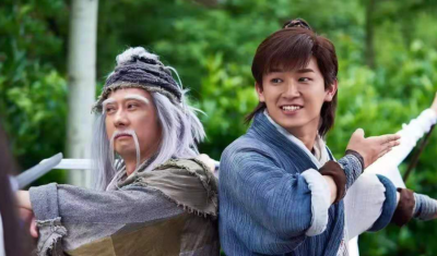 乔峰是第几代丐帮帮主 天龙八部中乔峰是哪一任丐帮帮主
