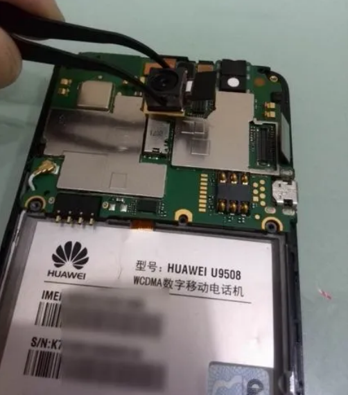 华为手机红灯一直亮开不了机充不进电是主板坏了吗