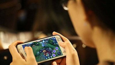 孩子打游戏充值的钱怎么要回来 家长如何申请退回